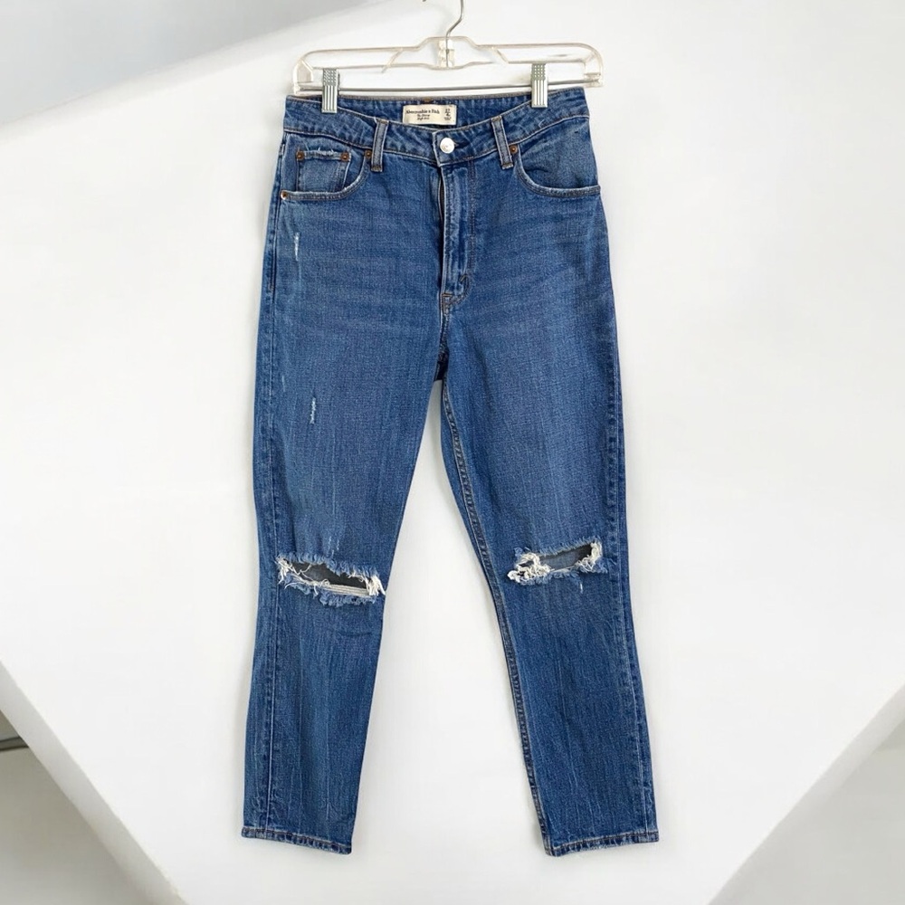 A&F The Skinny High Rise Jeans Sz 27/4s